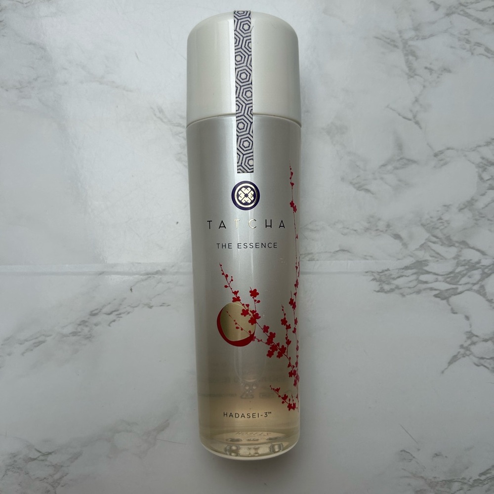 SOLD Tatcha The Essence Plumping Skin Treatment